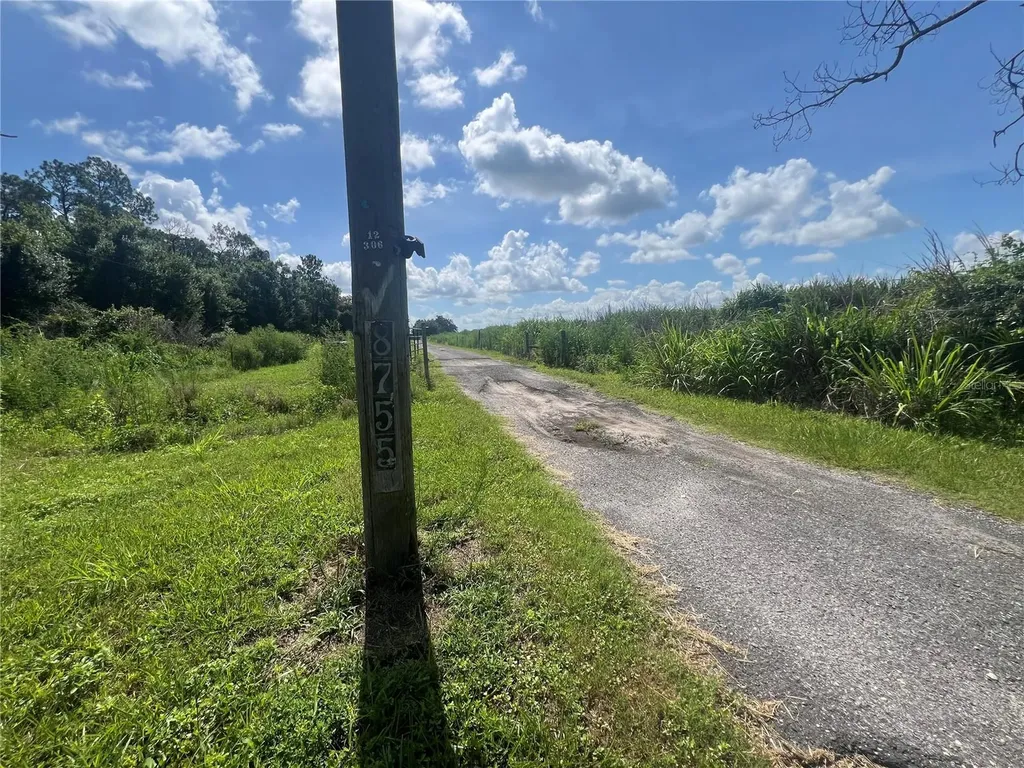 8755 Wauchula Road Myakka City FL 34251