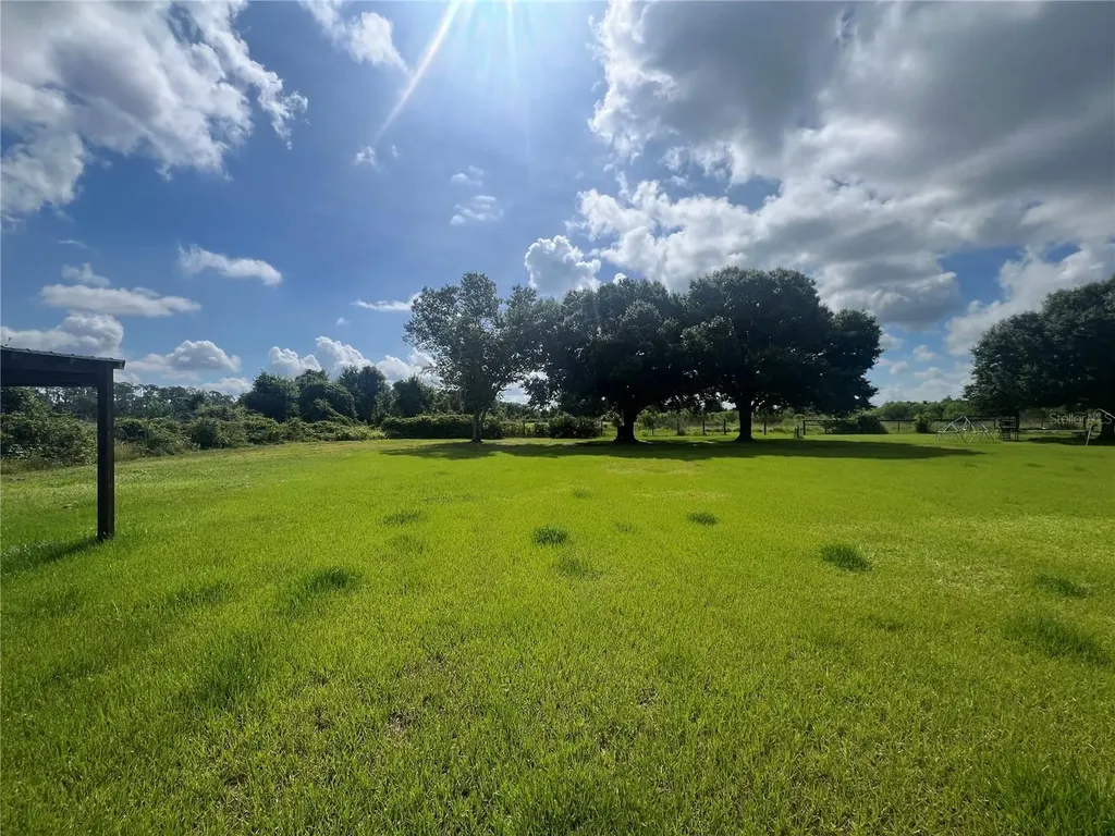 8755 Wauchula Road Myakka City FL 34251