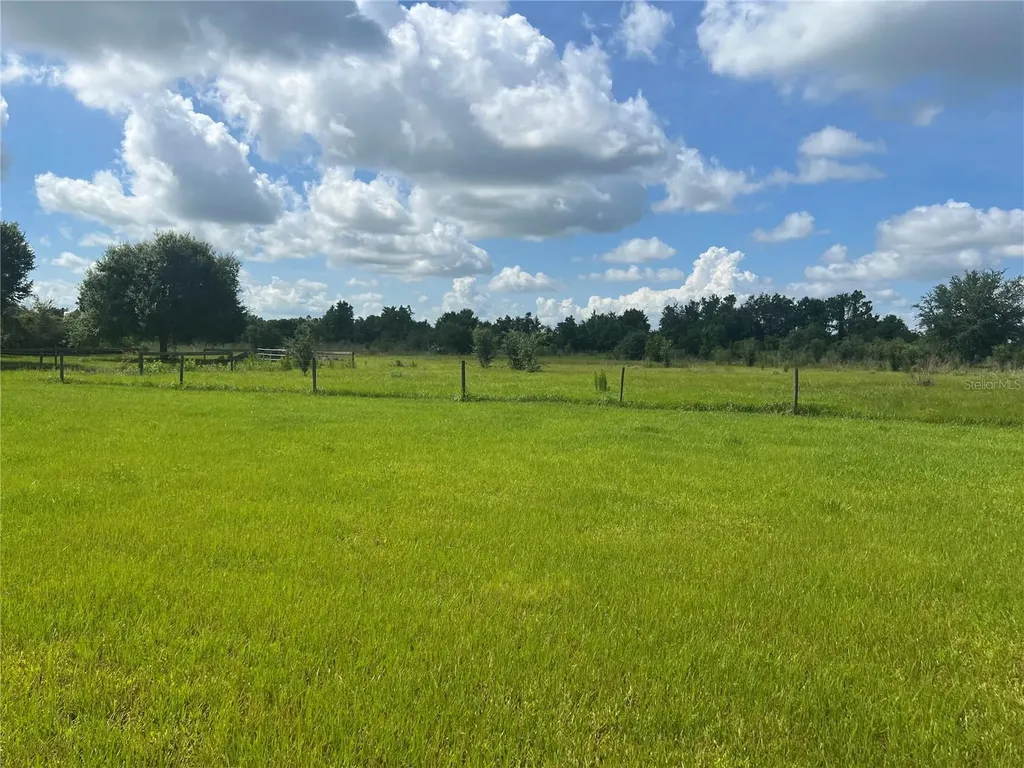 8755 Wauchula Road Myakka City FL 34251