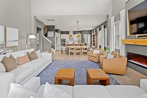 9542 Reymont Street Orlando FL 32827
