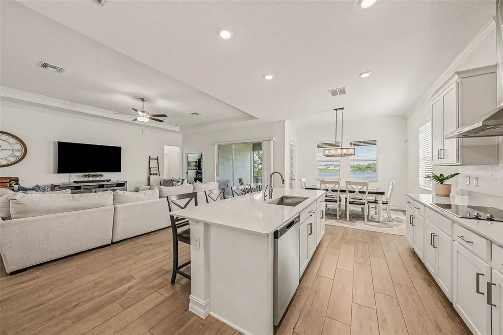 12840 Bergstorm Bay Drive Riverview FL 33579