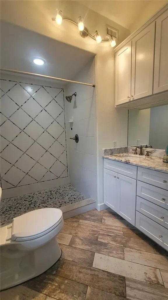 1837 Hollenbeck Drive Orlando FL 32806