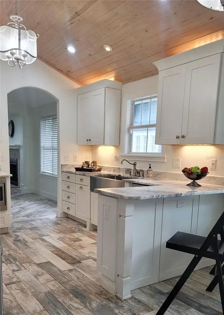 1837 Hollenbeck Drive Orlando FL 32806