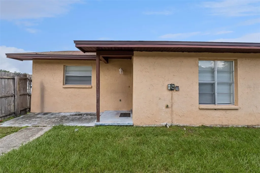 1048 Buccaneer Drive Lakeland FL 33801