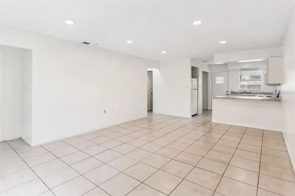 1048 Buccaneer Drive Lakeland FL 33801