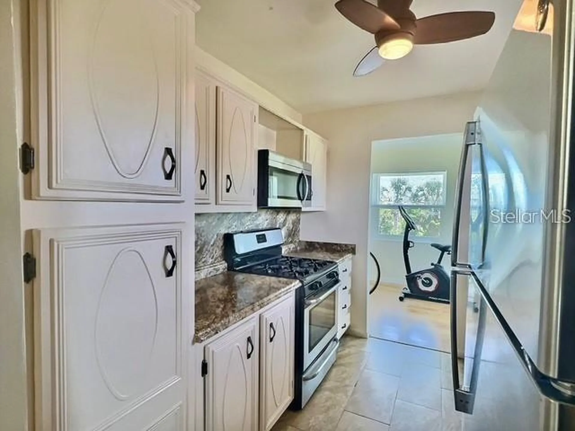 5227 81st Lane N St Petersburg FL 33709
