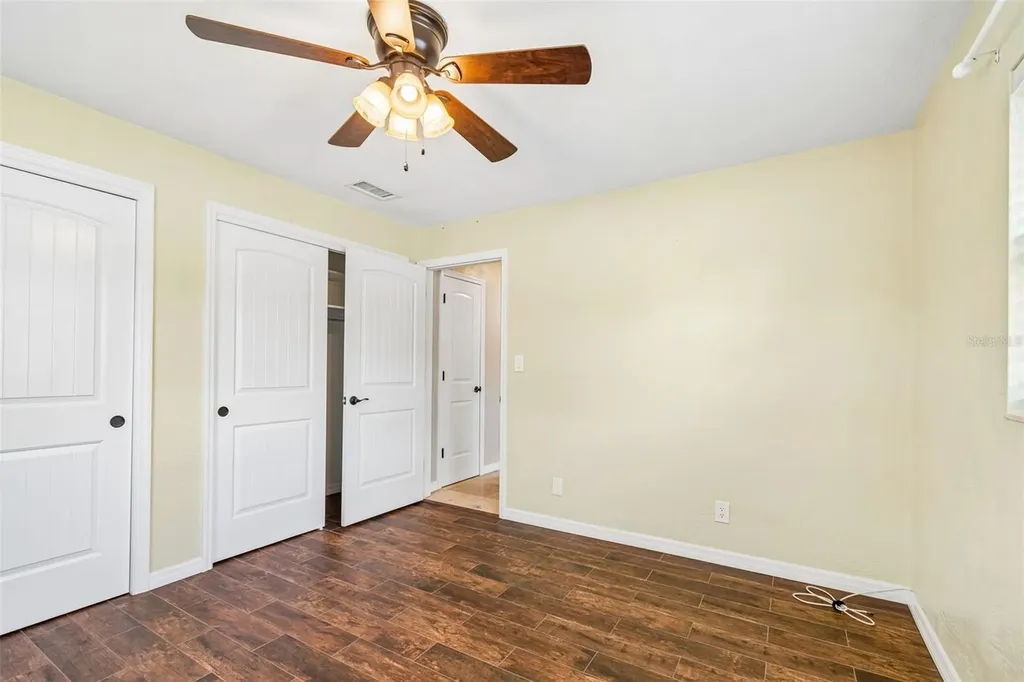 13541 87th Place Seminole FL 33776