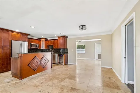 13541 87th Place Seminole FL 33776