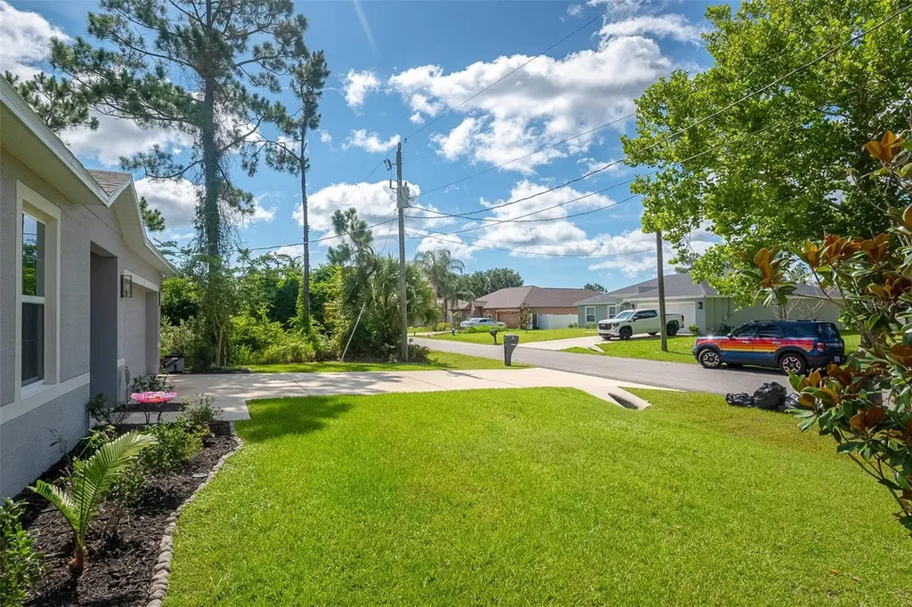 7 Ulmus Place Palm Coast FL 32164