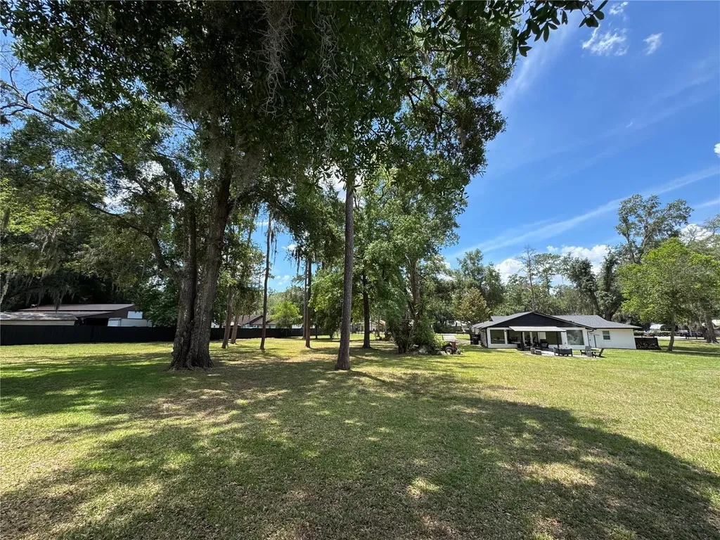 6133 SE 123rd Lane Belleview FL 34420