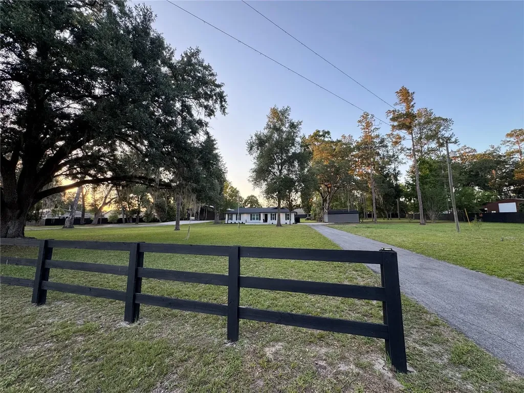 6133 SE 123rd Lane Belleview FL 34420