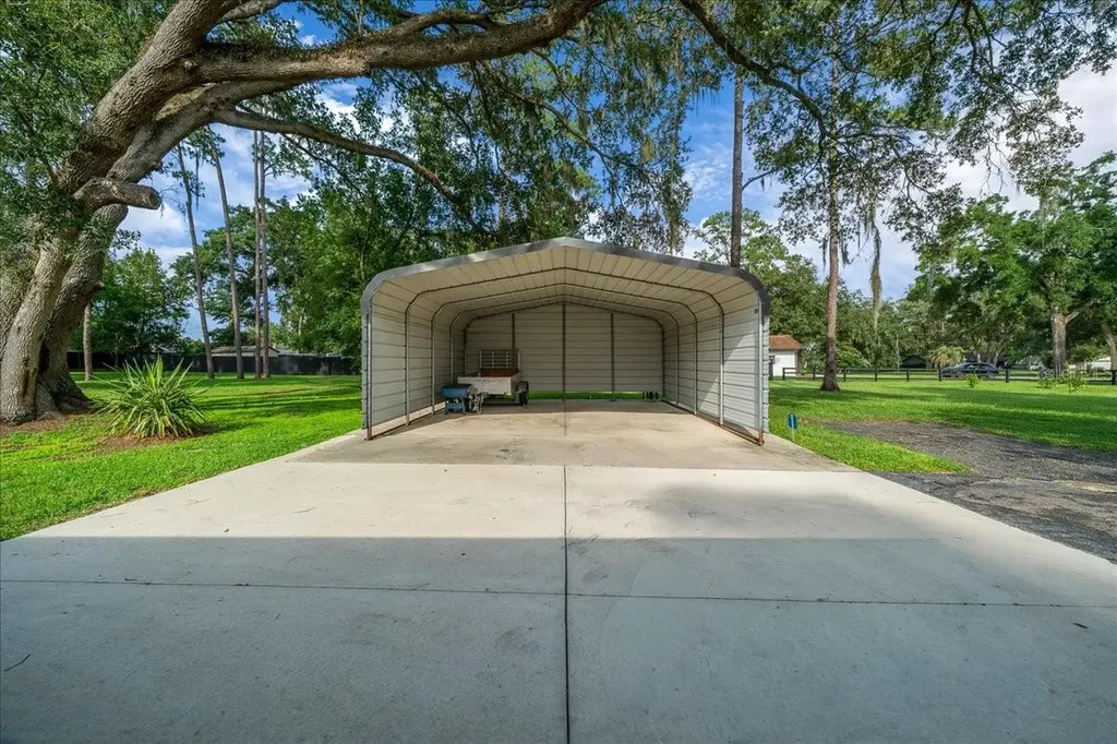 6133 SE 123rd Lane Belleview FL 34420