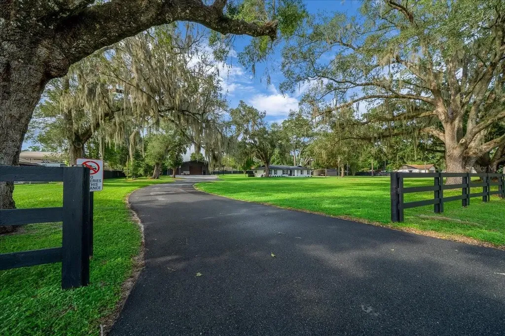 6133 SE 123rd Lane Belleview FL 34420