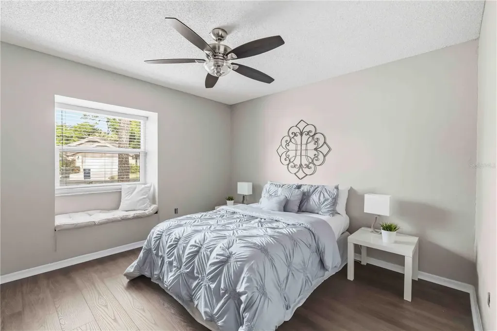 7795 Pine Trace Sarasota FL 34243