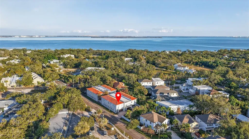 5601 Bayshore Boulevard Tampa FL 33611