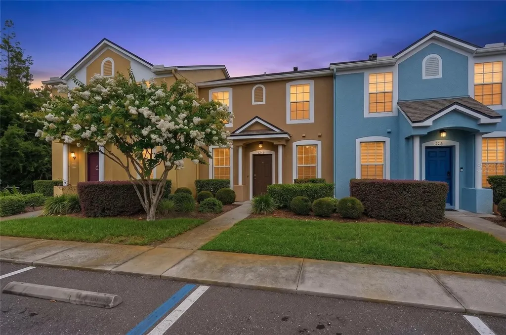 1250 Charlesworth Drive Wesley Chapel FL 33543