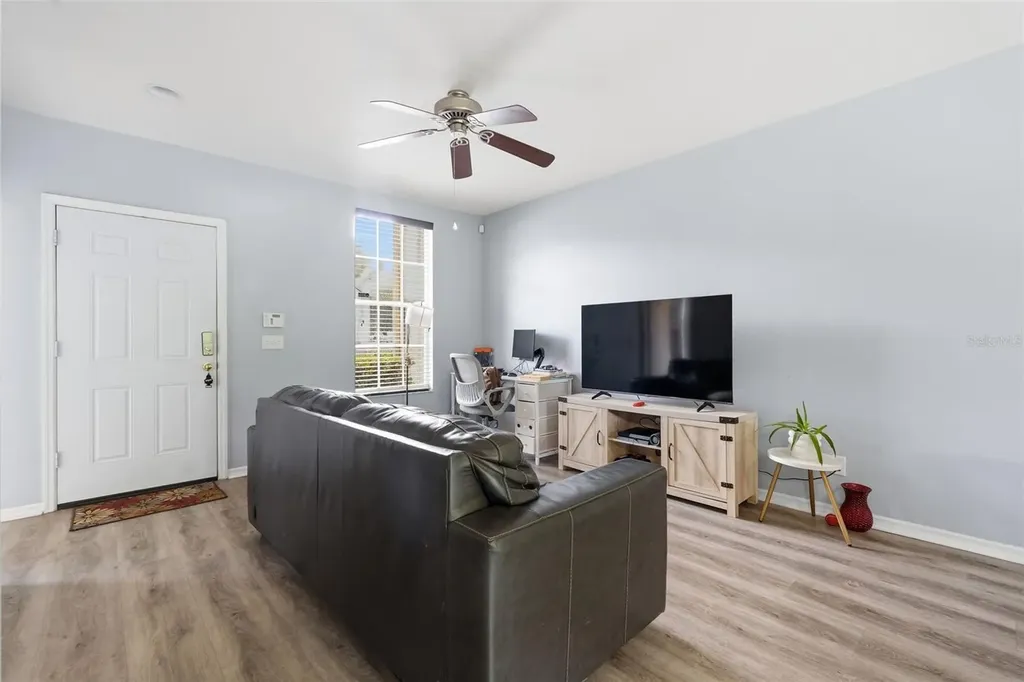 1250 Charlesworth Drive Wesley Chapel FL 33543
