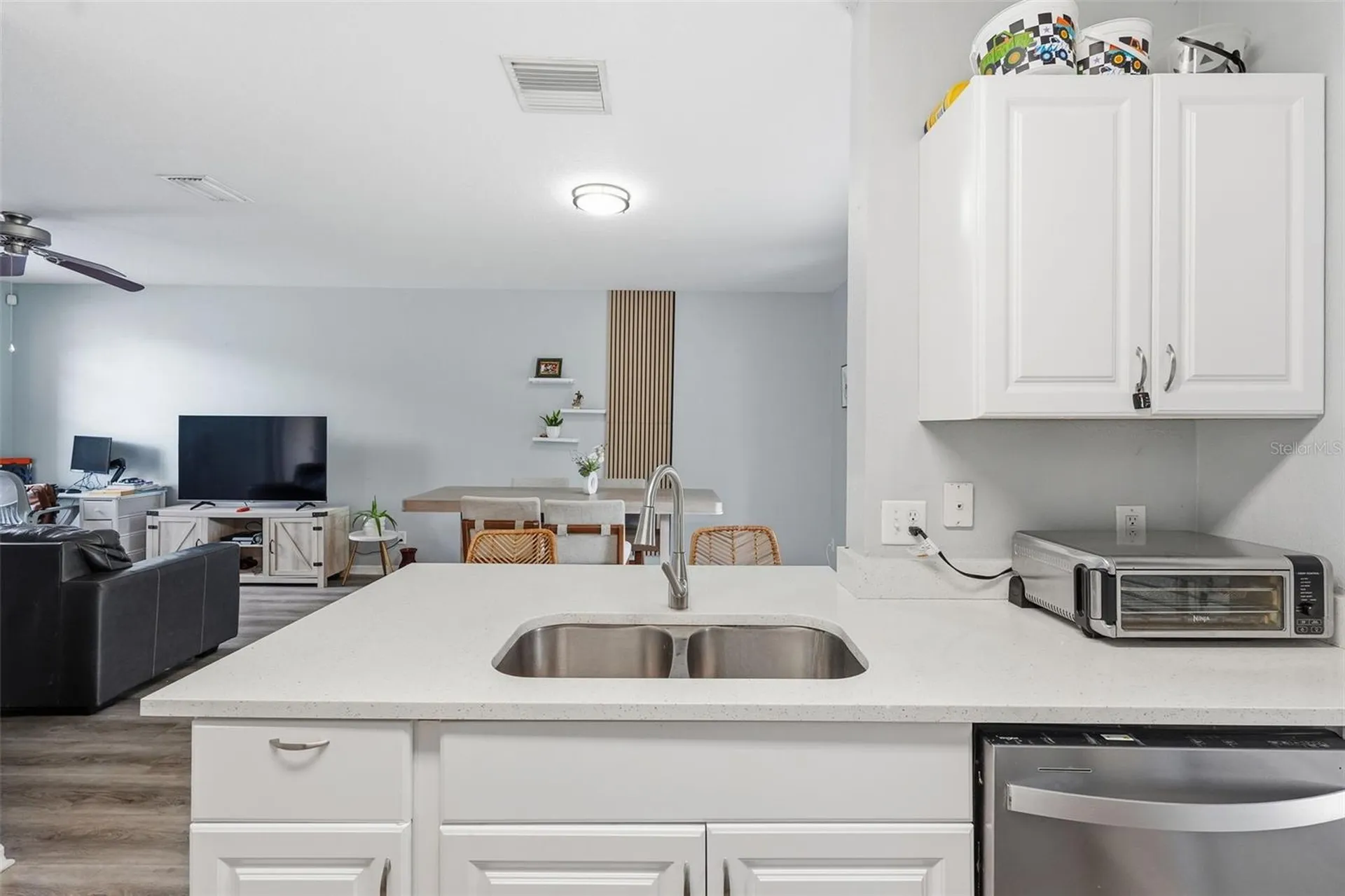 1250 Charlesworth Drive Wesley Chapel FL 33543