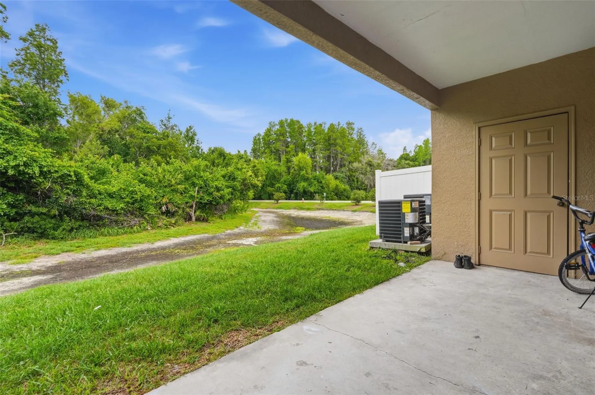 1250 Charlesworth Drive Wesley Chapel FL 33543