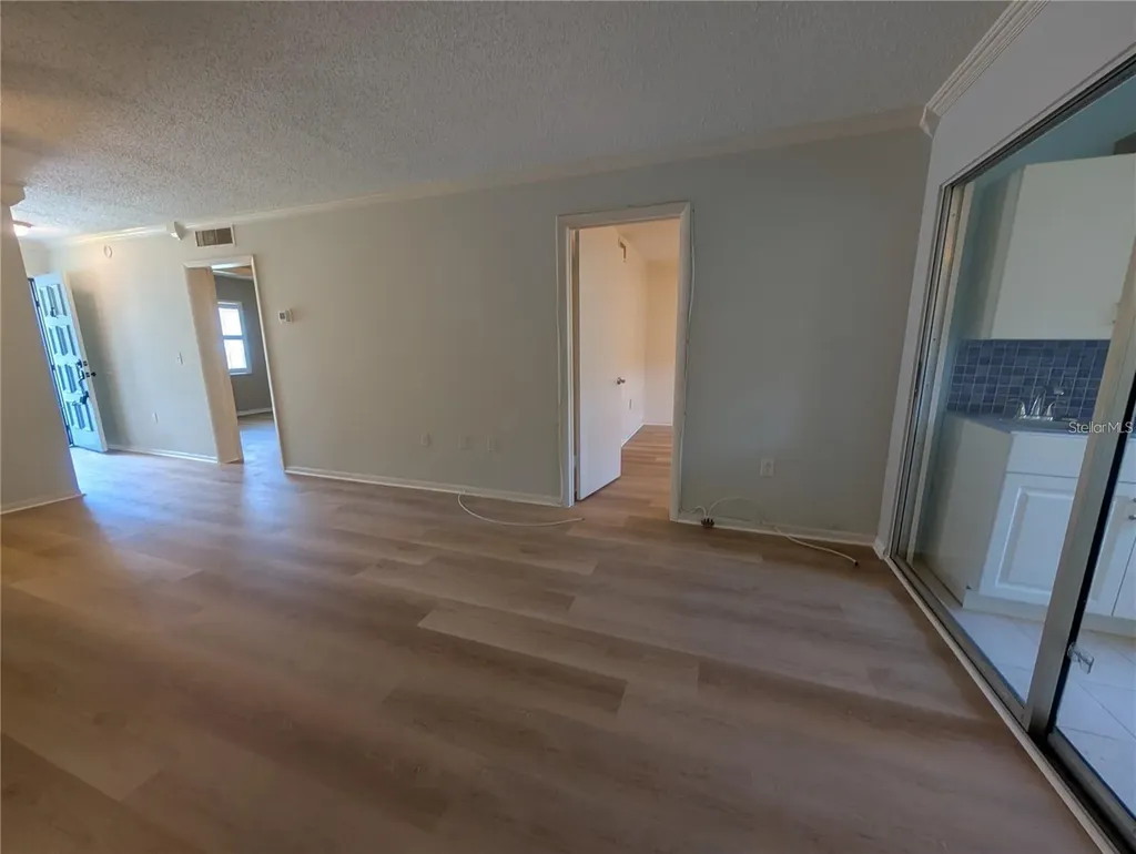 13850 Oakwood Lane Seminole FL 33776