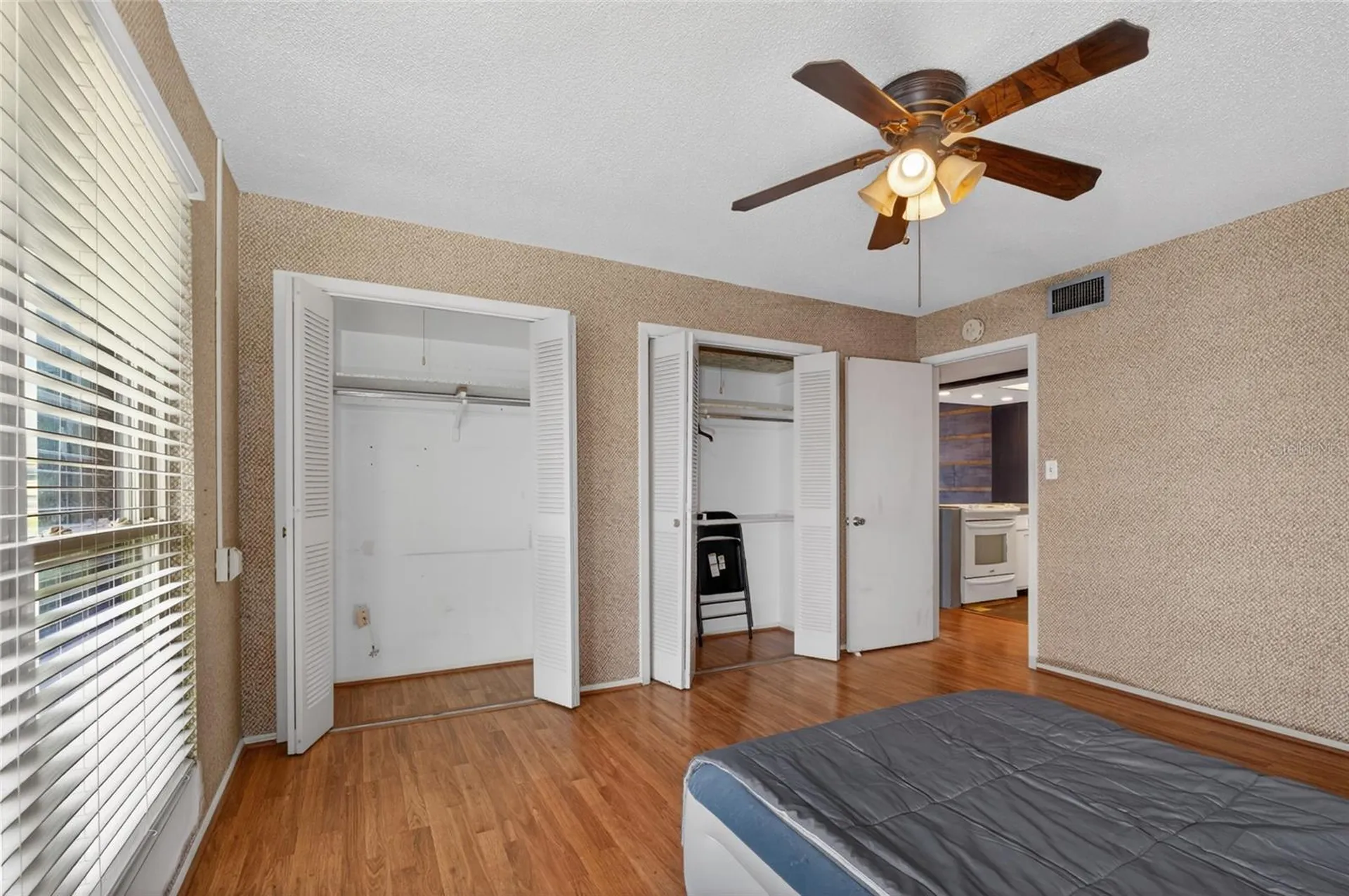 1935 Conway Road Orlando FL 32812