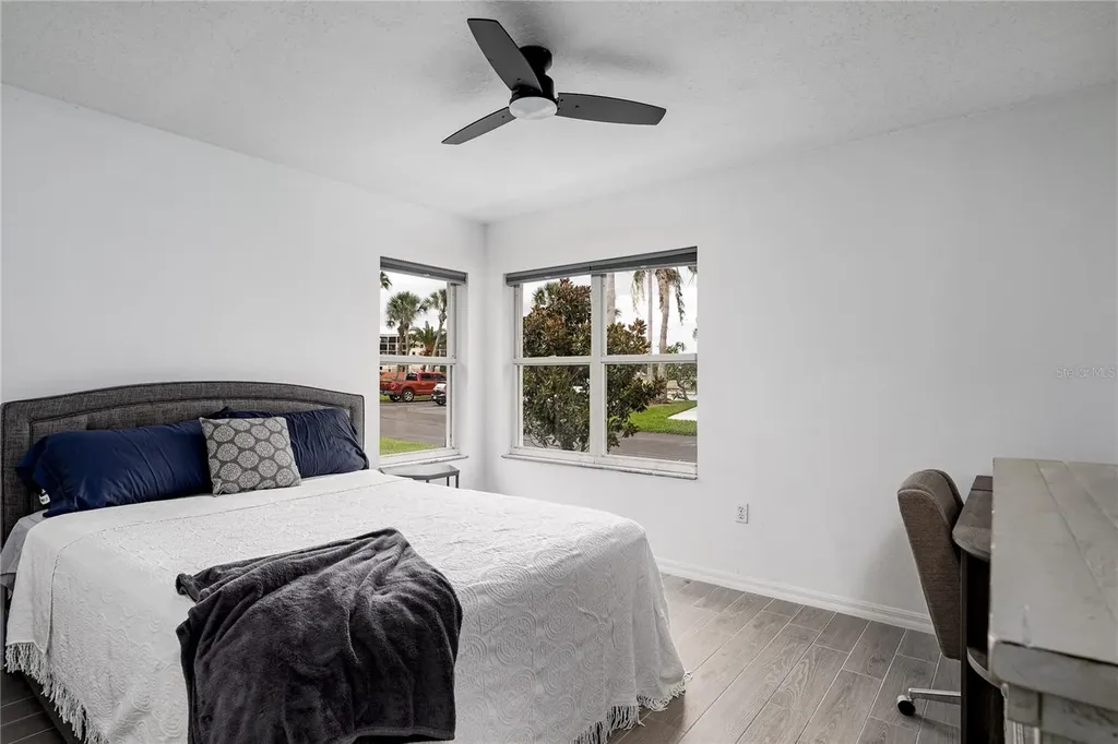 1608 Fairway Oaks Drive Palmetto FL 34221