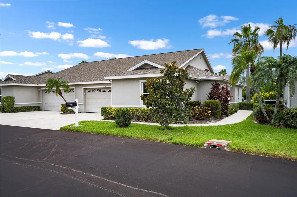 1608 Fairway Oaks Drive Palmetto FL 34221