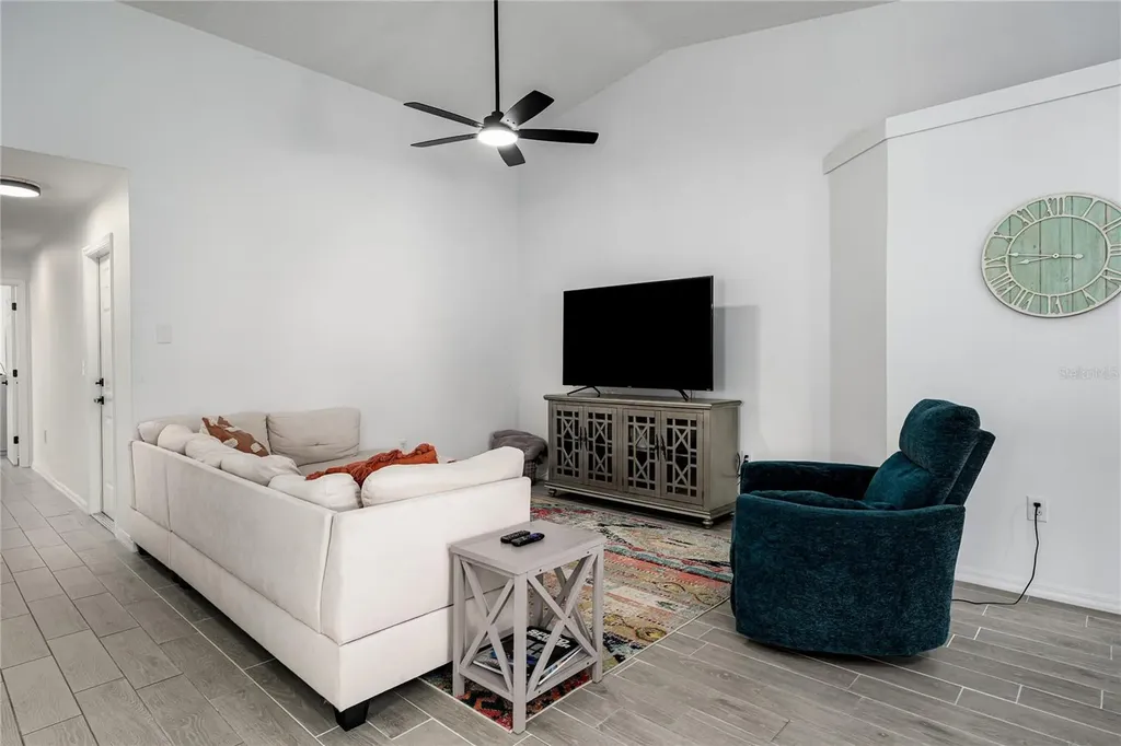 1608 Fairway Oaks Drive Palmetto FL 34221
