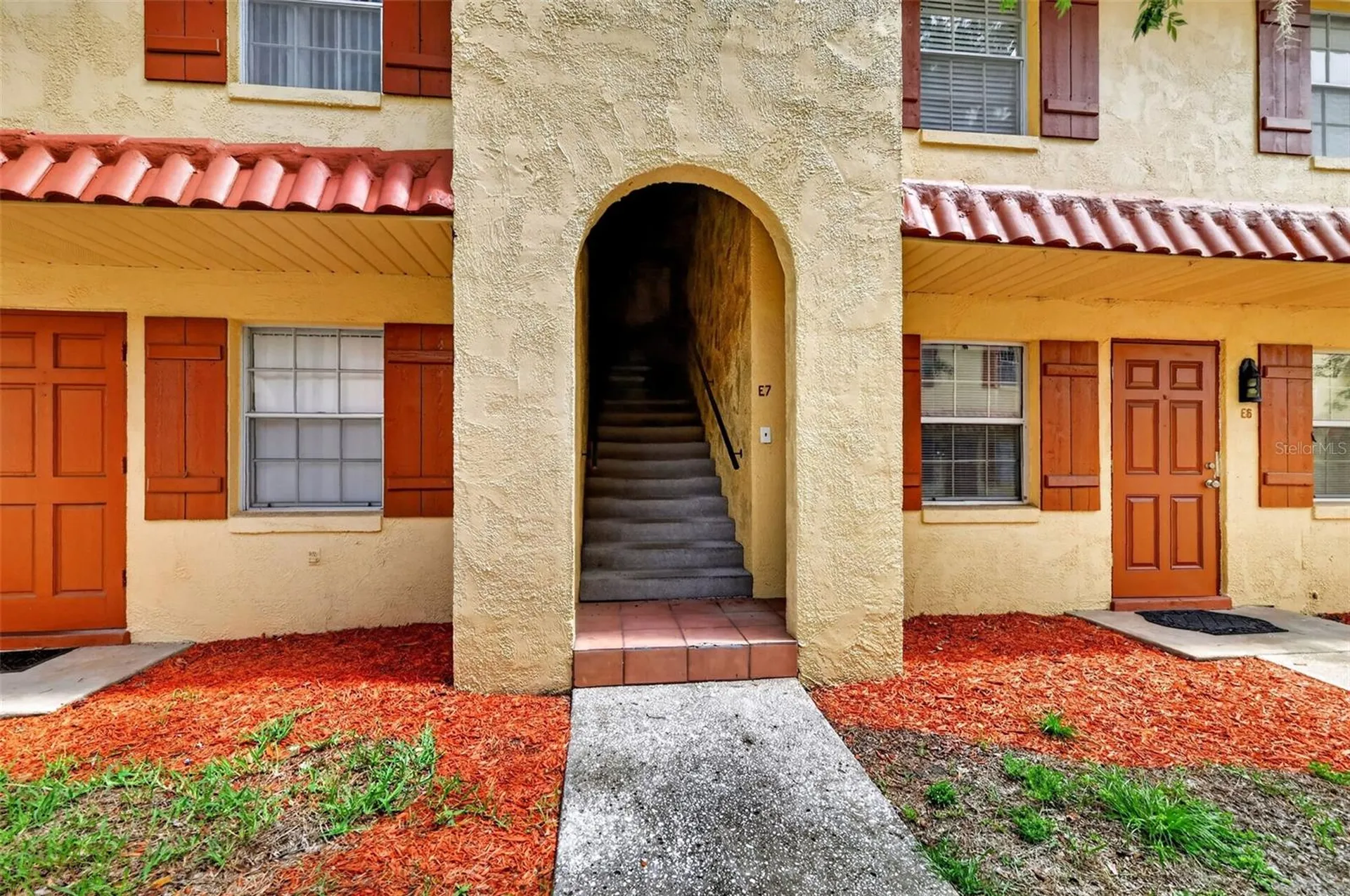 1112 W Main Street Leesburg FL 34748