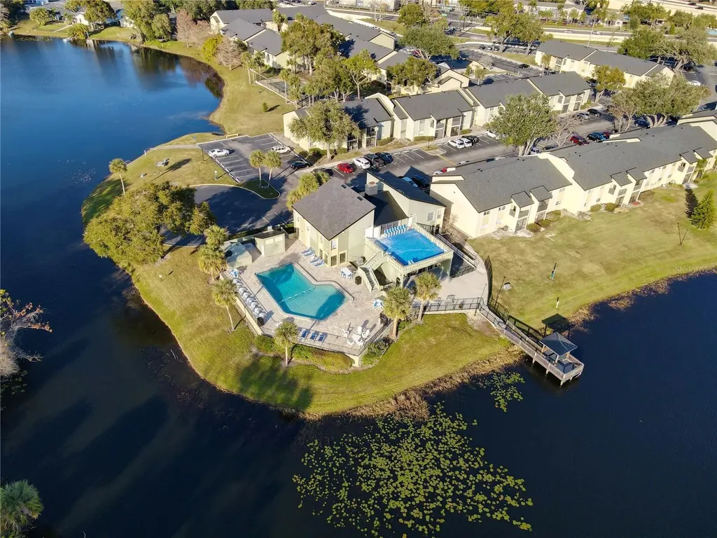 912 Lake Destiny Road Altamonte Springs FL 32714