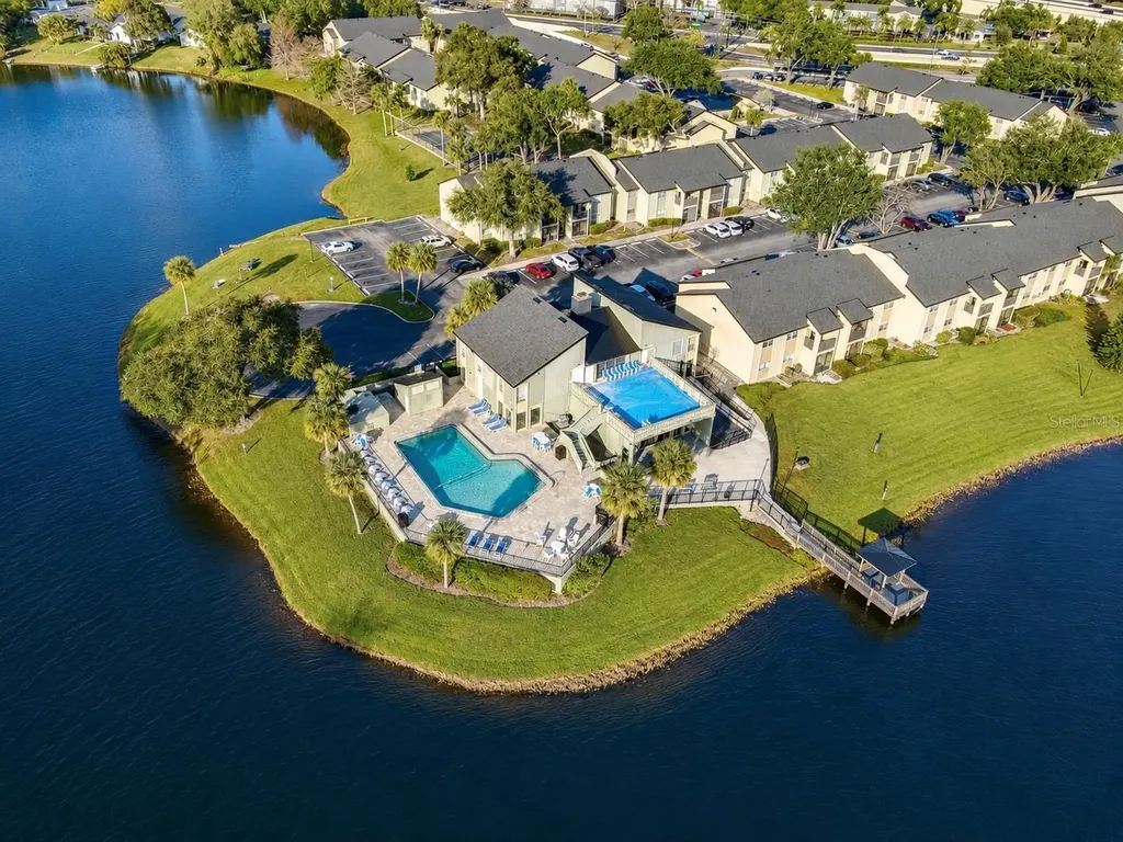 912 Lake Destiny Road Altamonte Springs FL 32714