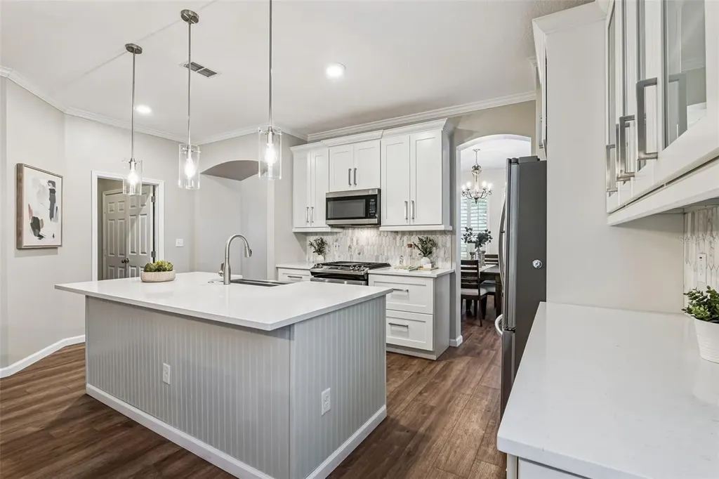 203 Heron Point Way Deland FL 32724