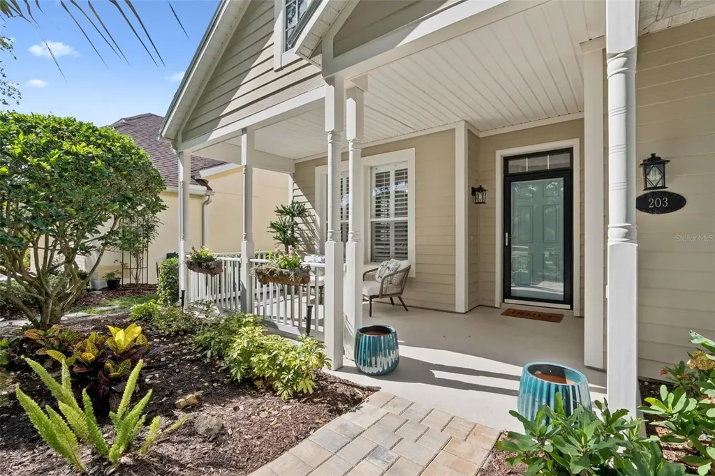 203 Heron Point Way Deland FL 32724