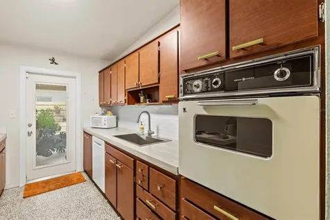 2504 N Radcliffe Place Bradenton FL 34207