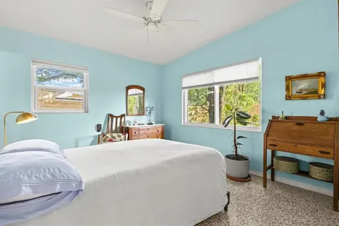 2504 N Radcliffe Place Bradenton FL 34207