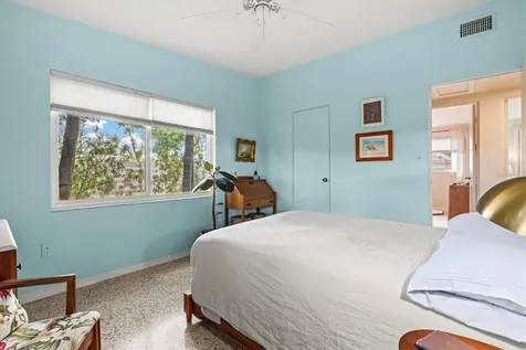 2504 N Radcliffe Place Bradenton FL 34207