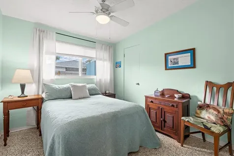 2504 N Radcliffe Place Bradenton FL 34207