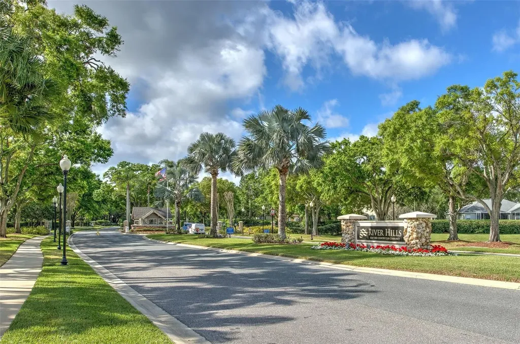 5103 Broken Sound Lane Valrico FL 33596