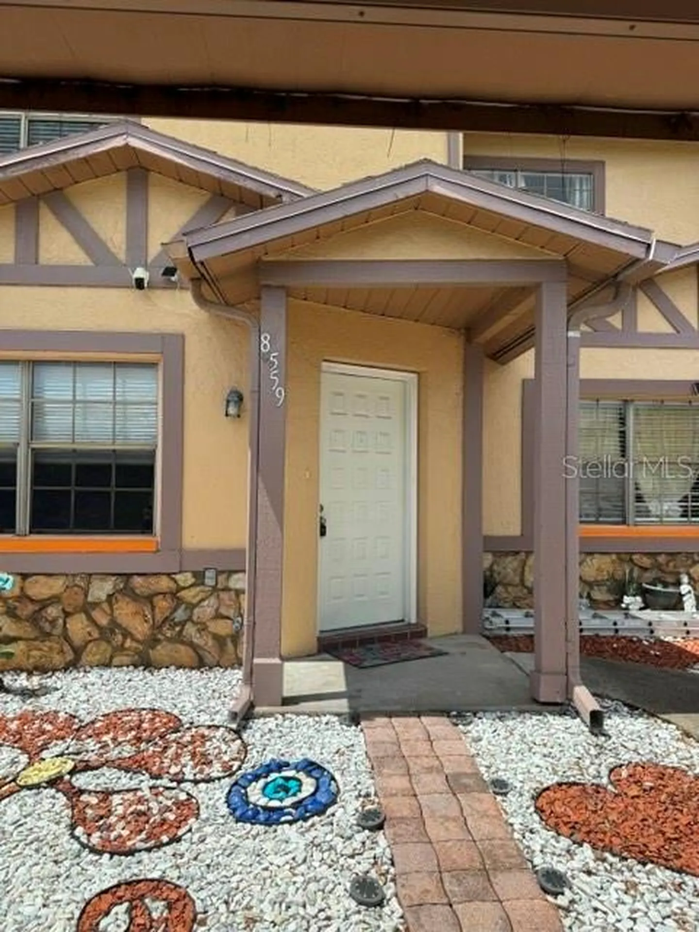 8559 Pilgrim Court New Port Richey FL 34653