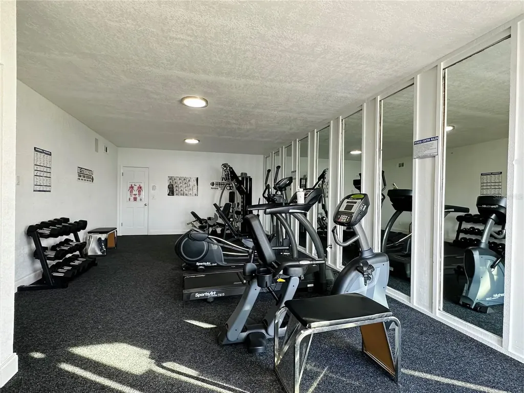 912 Lake Destiny Road Altamonte Springs FL 32714