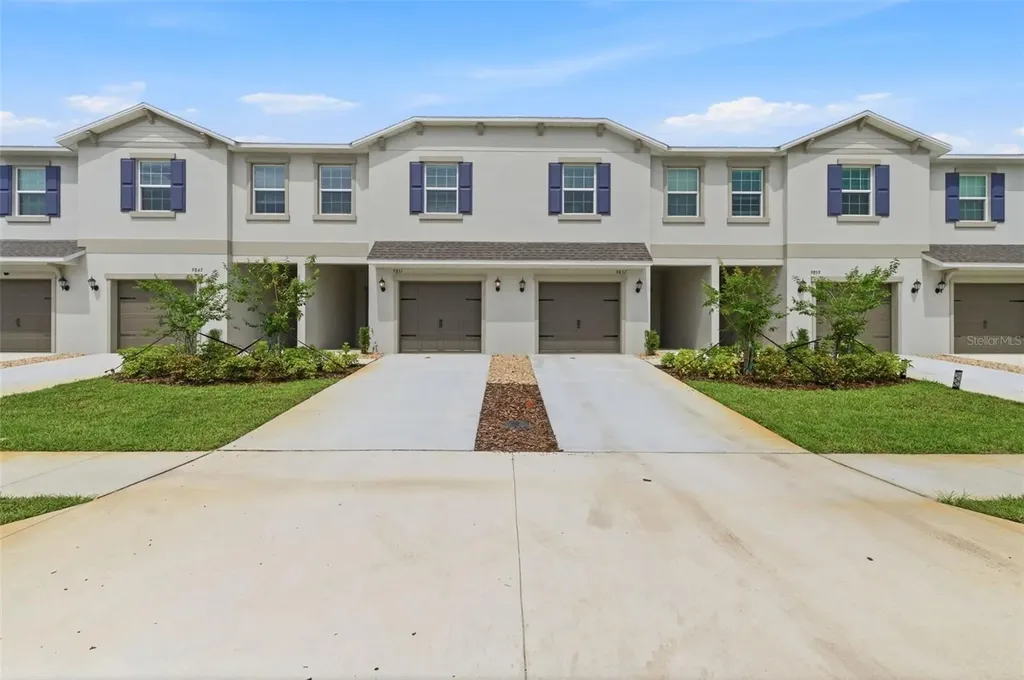 9851 Feaster Drive Wesley Chapel FL 33545
