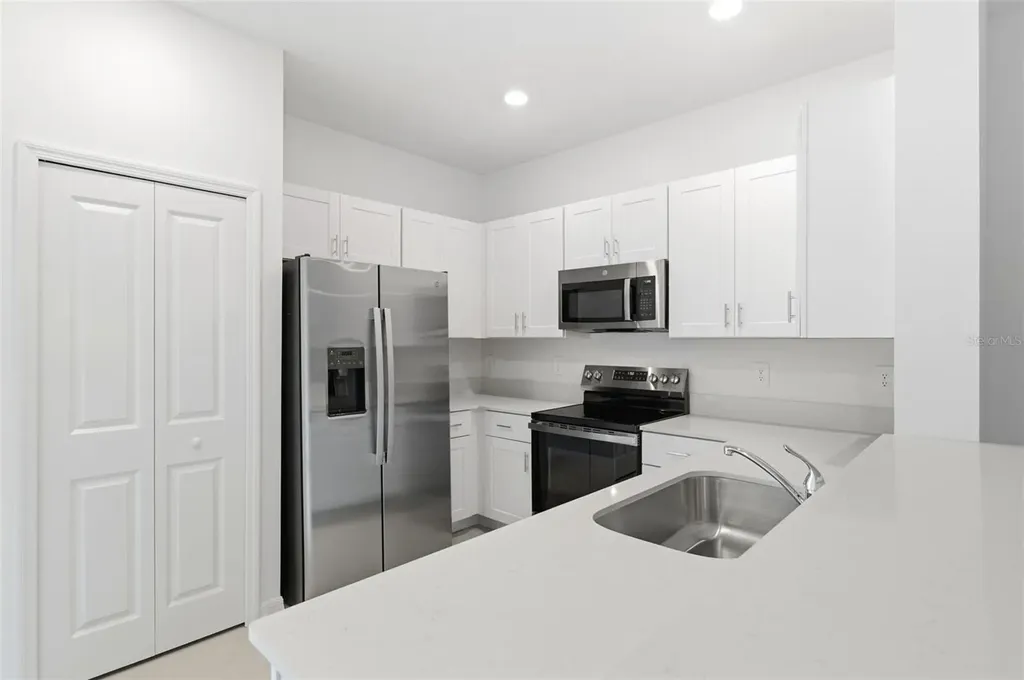 9851 Feaster Drive Wesley Chapel FL 33545