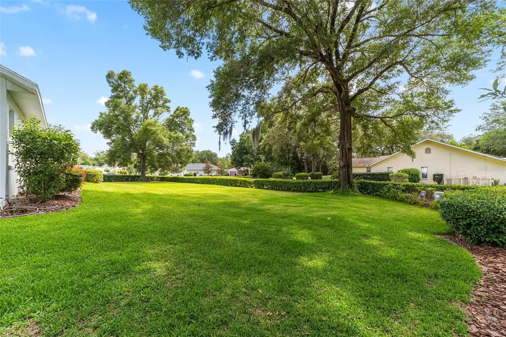 19811 SW 95th Street Dunnellon FL 34432