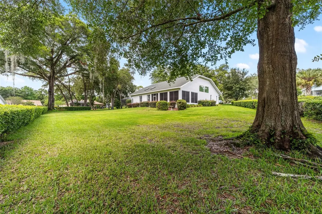19811 SW 95th Street Dunnellon FL 34432