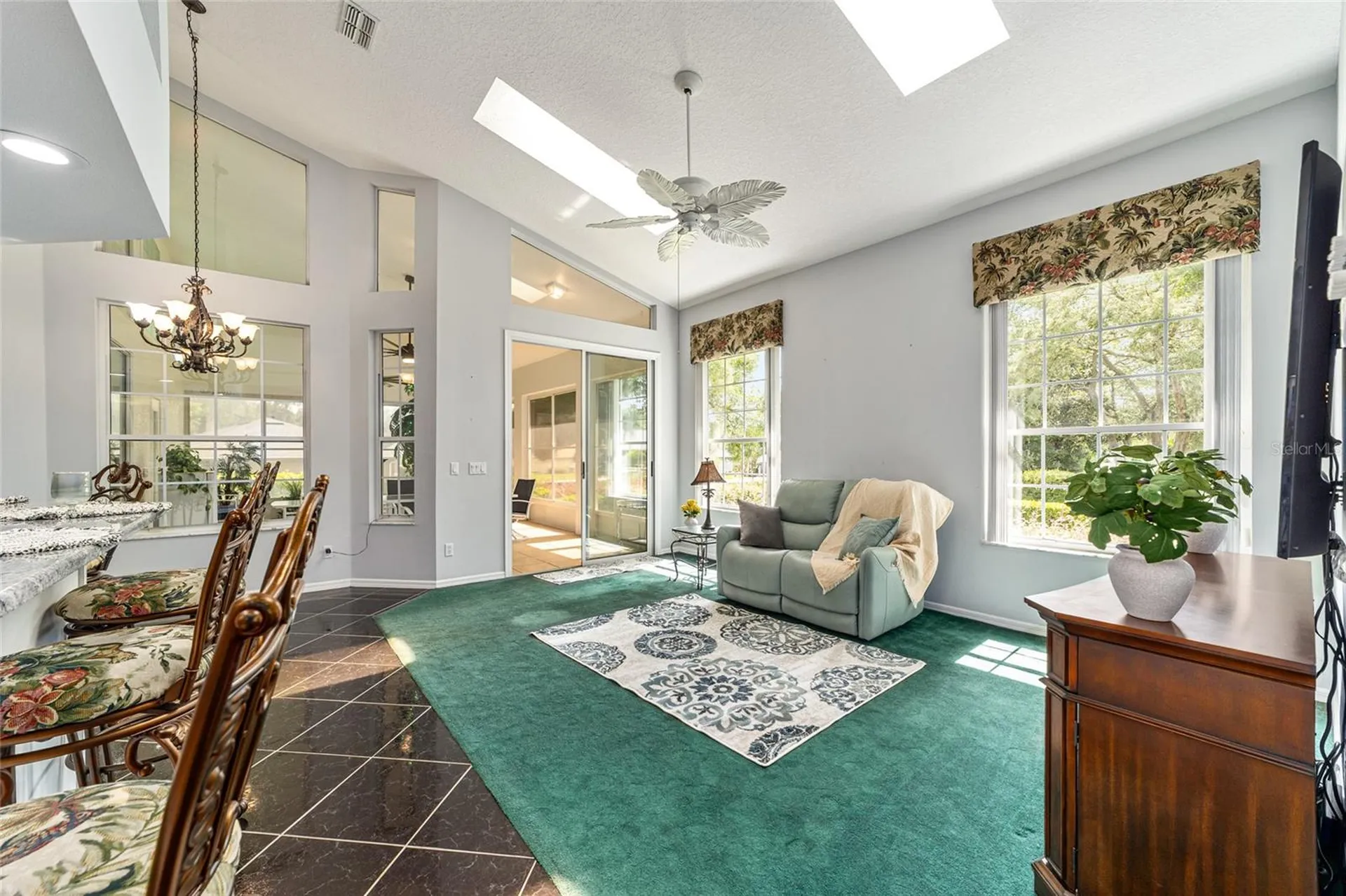 19811 SW 95th Street Dunnellon FL 34432