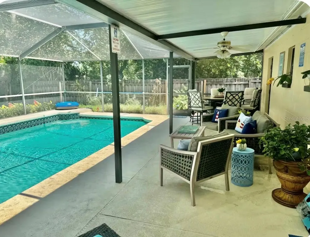 7316 Willow Park Drive Tampa FL 33637