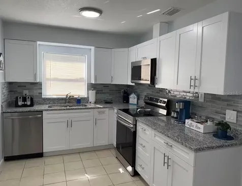 7316 Willow Park Drive Tampa FL 33637