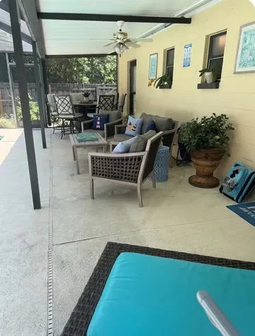 7316 Willow Park Drive Tampa FL 33637