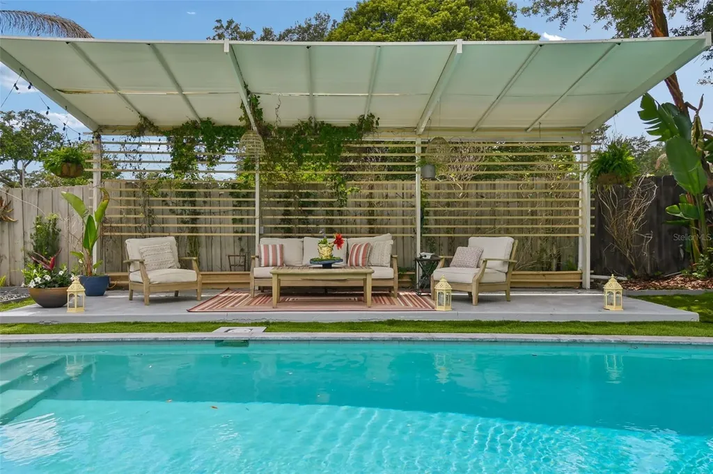 2107 Hargill Drive Orlando FL 32806