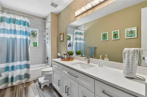 2107 Hargill Drive Orlando FL 32806